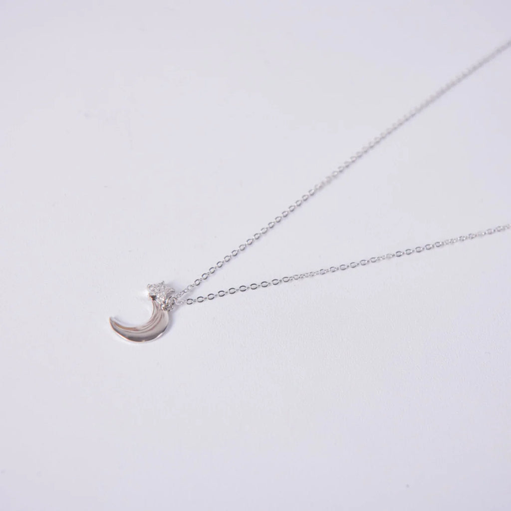 Colgante Luna y Estrella con circonitas en plata Esterlina 925 rodiada, selección Aura Plena.